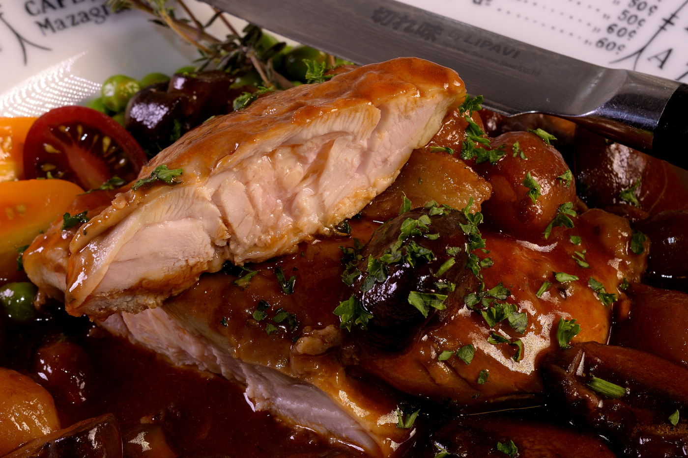 Sous Vide: Chicken Thighs with Red Wine Sauce and Mushrooms