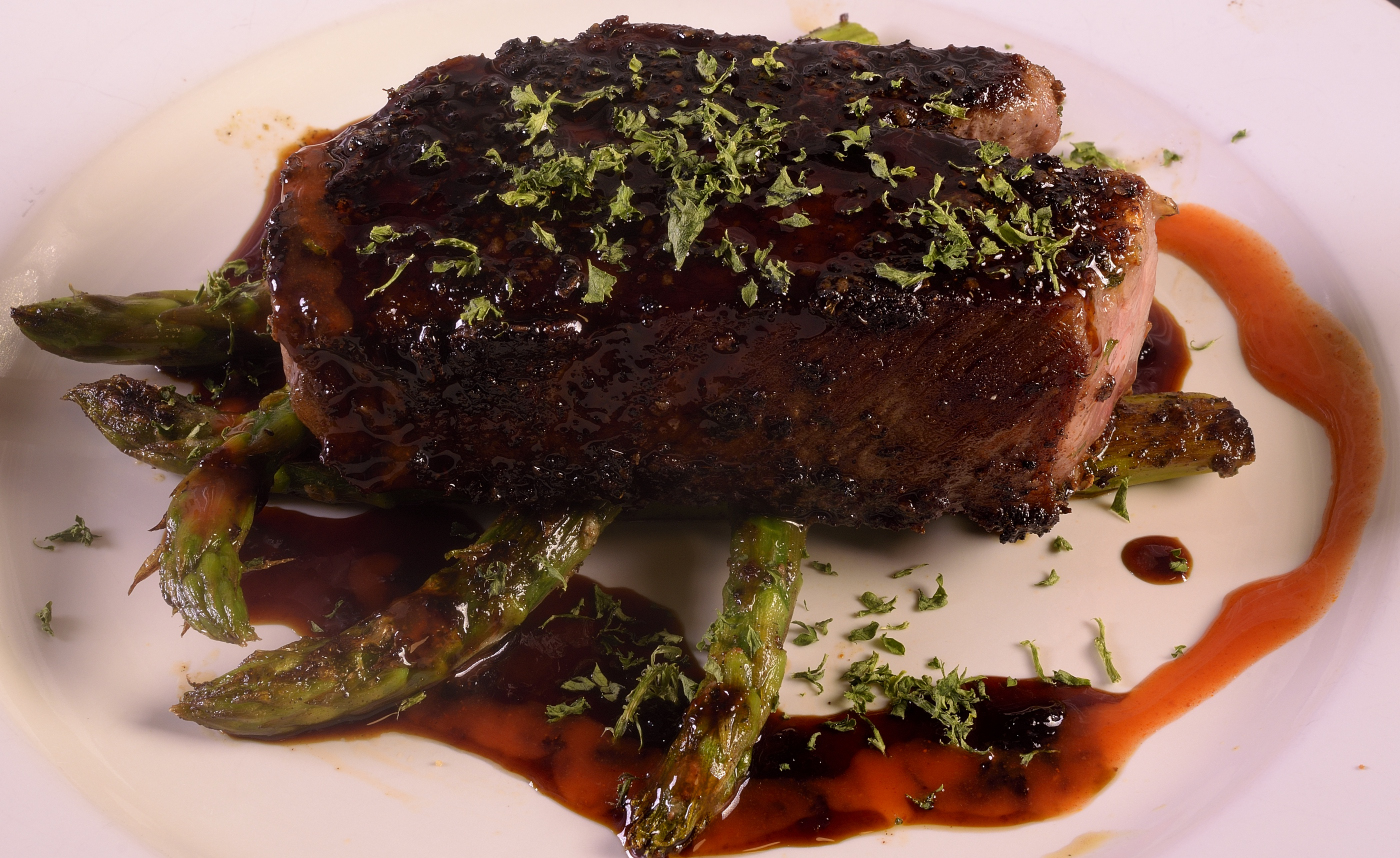 Sous Vide: Beef Tri-Tip as a Steak – LIPAVI